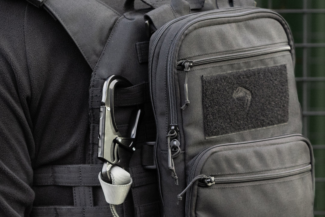 Viper VX Buckle Up Charger Backpack Black