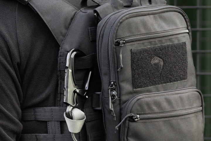 Viper VX Buckle Up Charger Backpack Black